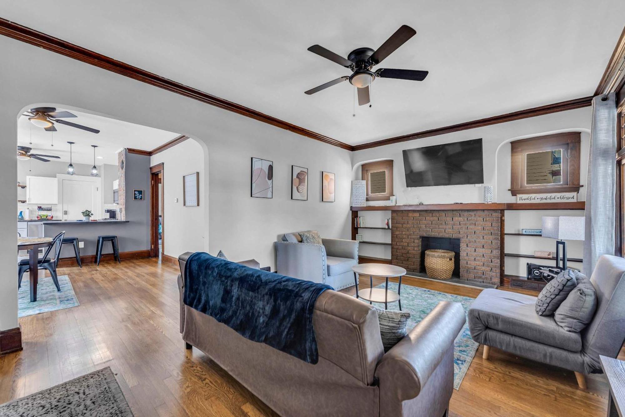 Beautifully Remodeled Duplex Apt In West Blvd Κλίβελαντ Εξωτερικό φωτογραφία