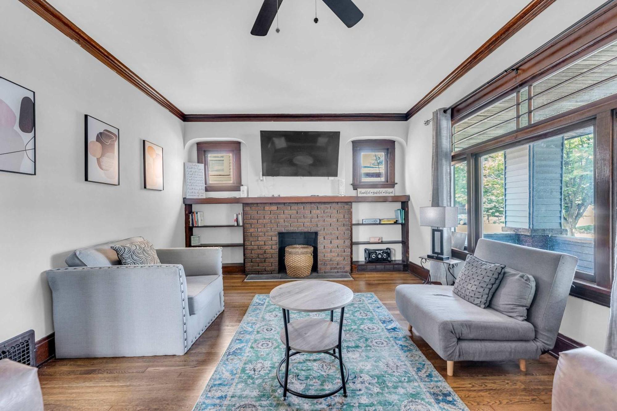 Beautifully Remodeled Duplex Apt In West Blvd Κλίβελαντ Εξωτερικό φωτογραφία