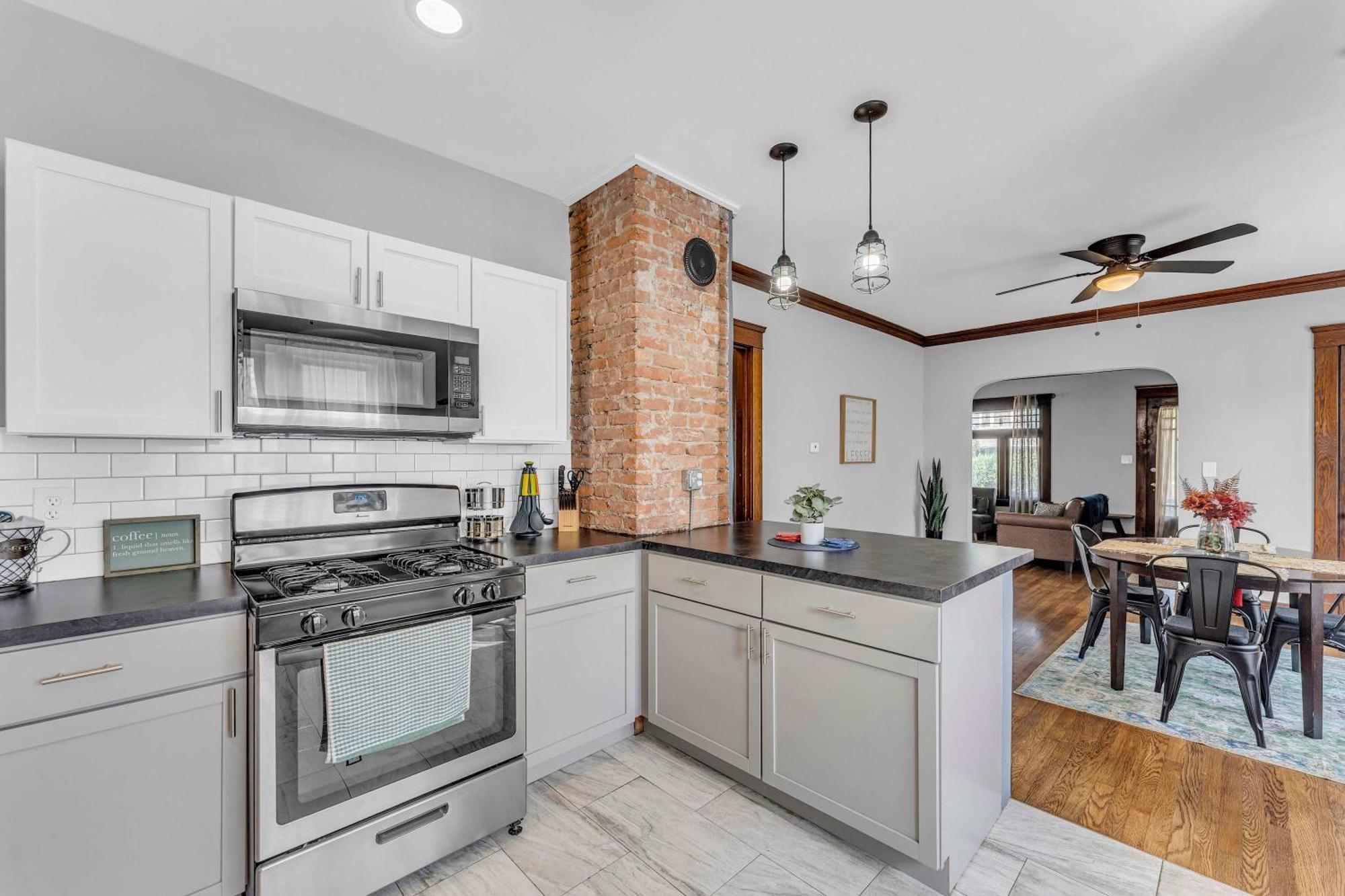 Beautifully Remodeled Duplex Apt In West Blvd Κλίβελαντ Εξωτερικό φωτογραφία
