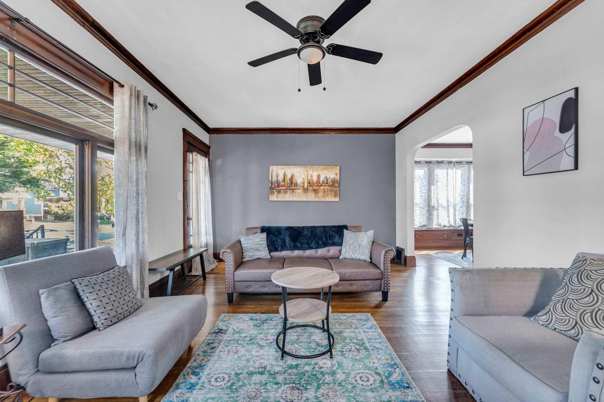 Beautifully Remodeled Duplex Apt In West Blvd Κλίβελαντ Εξωτερικό φωτογραφία