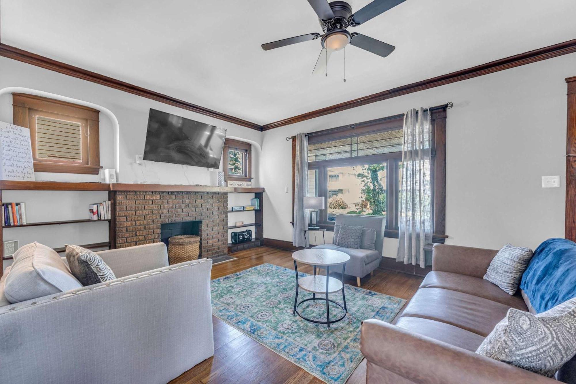 Beautifully Remodeled Duplex Apt In West Blvd Κλίβελαντ Εξωτερικό φωτογραφία